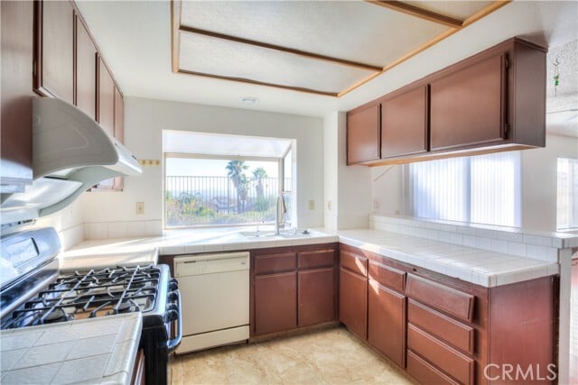 Building Photo - 22355 Climbing Rose Dr