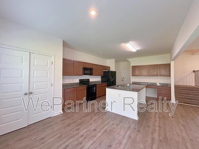 Building Photo - 1831 Campbell Oaks Dr