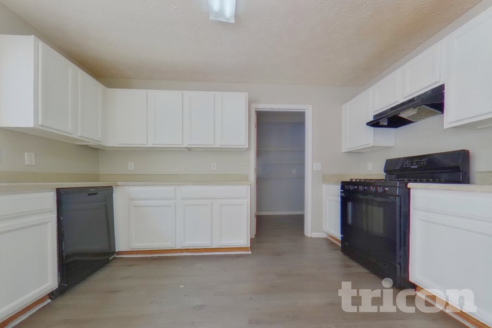 Building Photo - 5413 Wicklander Dr
