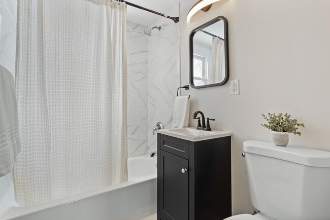 Building Photo - 13 Genetti St