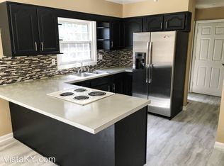 Building Photo - Nice 4 bedroom 2 bath located in Graymoor/...