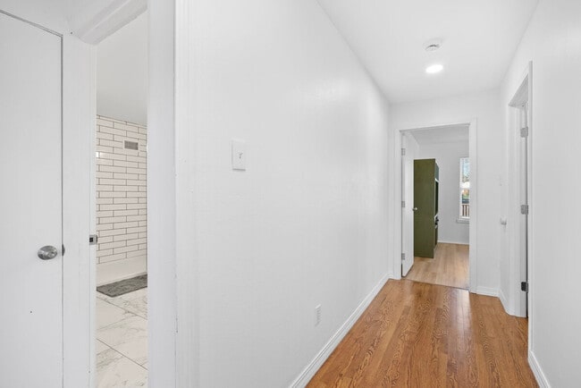 Building Photo - 1315 Washington St