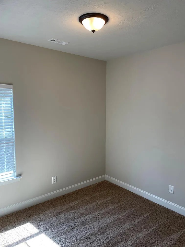 Building Photo - 8080 Cozy Knl