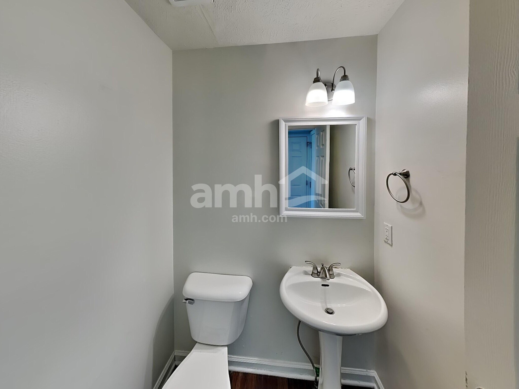 Building Photo - 3408 Ravenel Ct