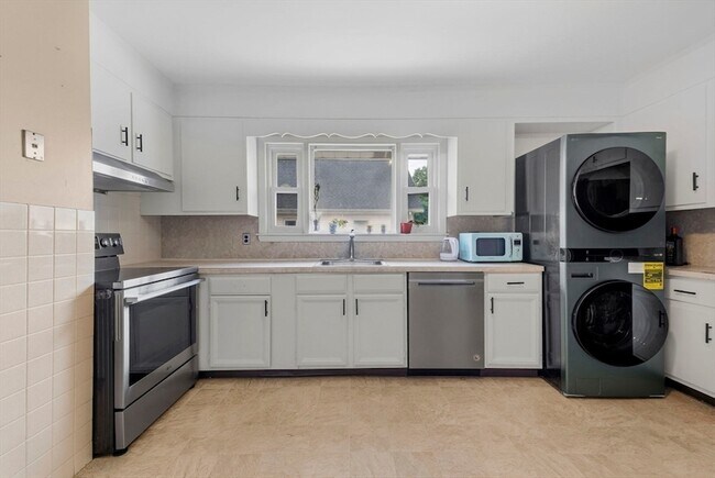 Building Photo - 152-154 Palmer Street Unit 2