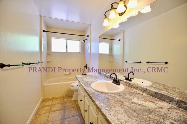 Building Photo - 151 Dominican Dr