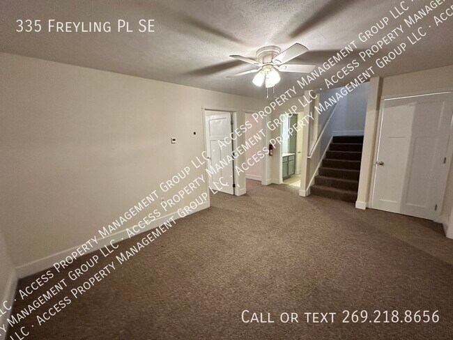 Building Photo - 335 Freyling Pl SE