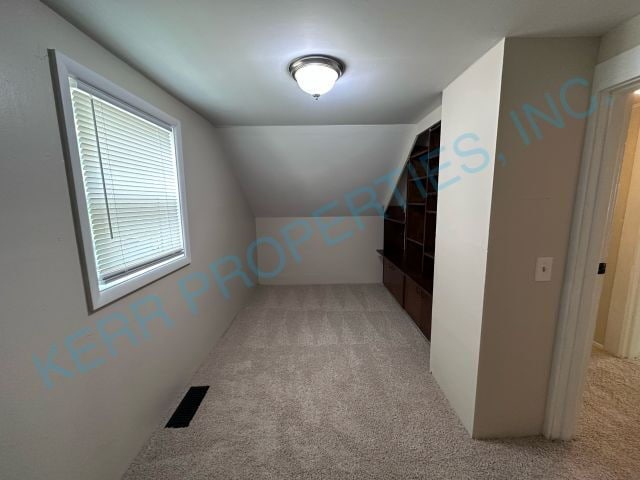 Building Photo - Charming 3-Bedroom Retreat in Milwaukie – Your Perfect 1294 Sq. Ft. Home Awaits!