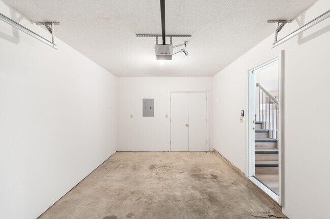 Building Photo - 4412 Cheryl Ct