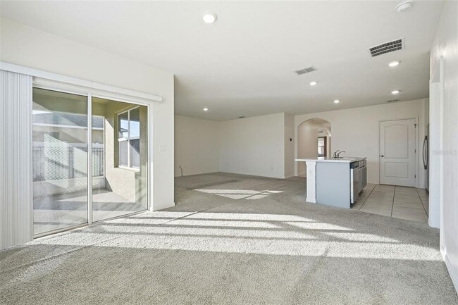 Building Photo - 2633 Grand Central Ave