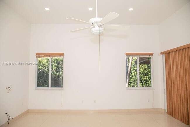 Building Photo - 8464 SW 138th St
