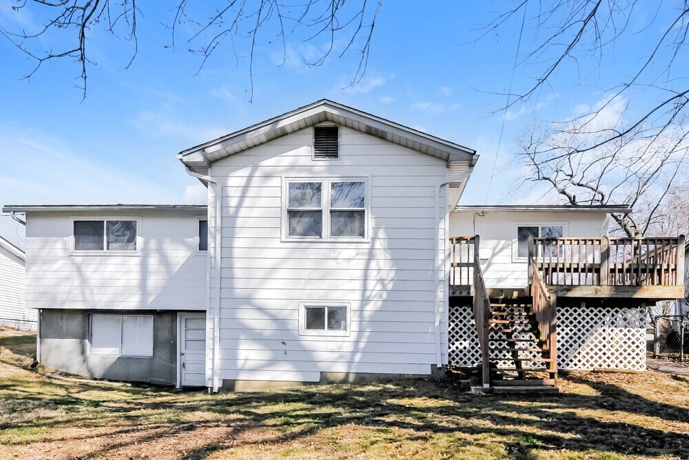 Building Photo - 1570 Tahoe Dr