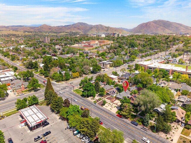 Building Photo - 823 S 900 E