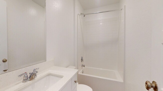 Building Photo - 3231 Carambola Ave