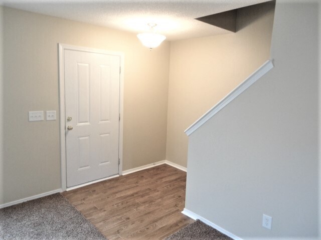 Building Photo - 3109 Skybrook Ln