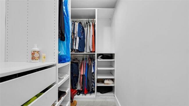 Building Photo - 6290 W 16th Ave