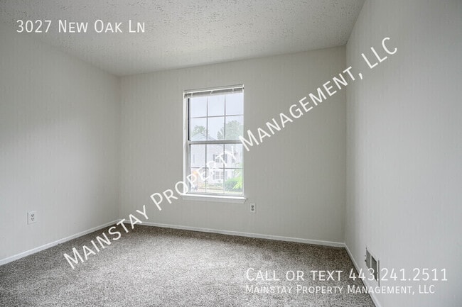 Building Photo - 3027 New Oak Ln
