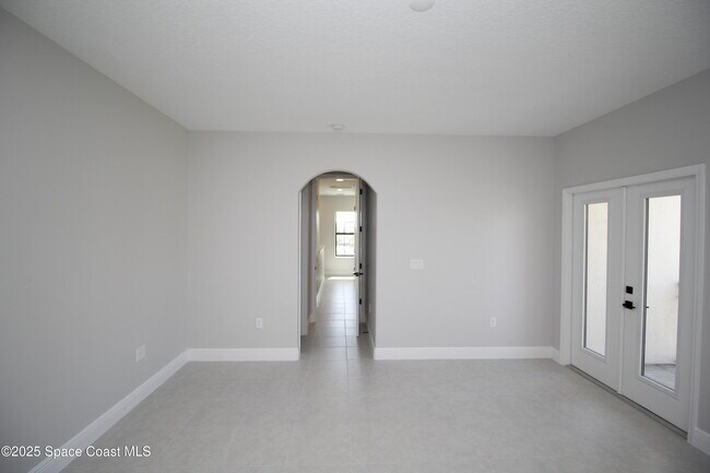 Building Photo - 2485 Musette Aly