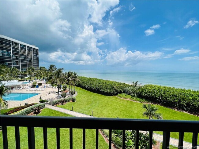 Building Photo - 8880 S Ocean Dr