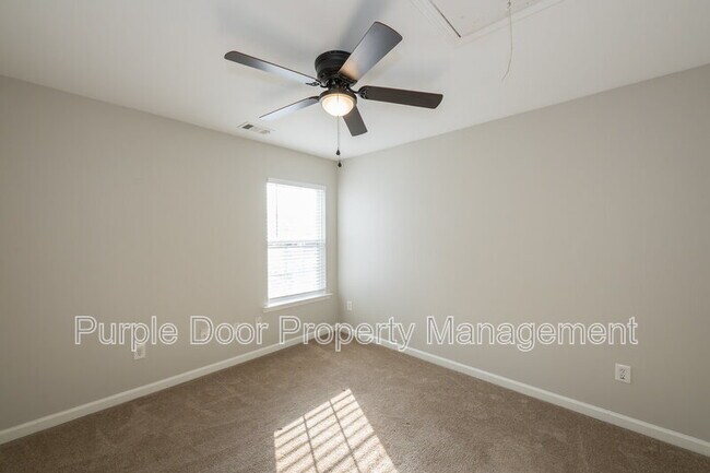 Building Photo - 320 Tuggle Ct