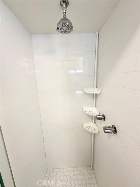 Building Photo - 1433 S Beverly Dr