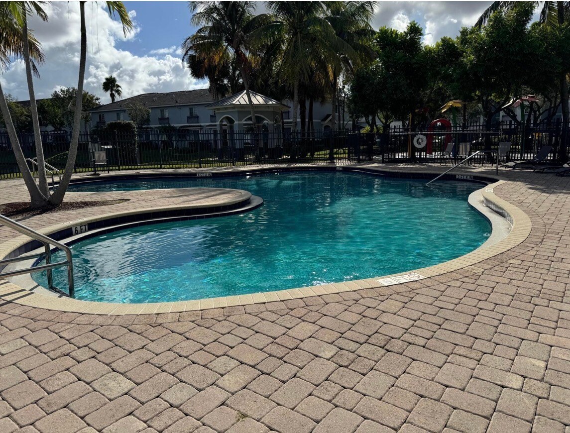 Building Photo - 3596 NW 13th St