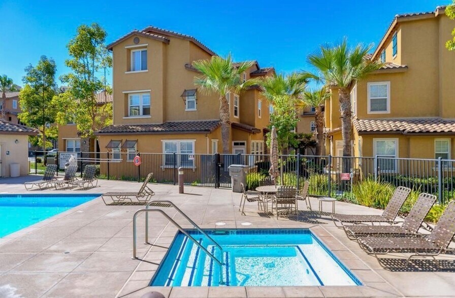 Building Photo - 732 Portside Pl