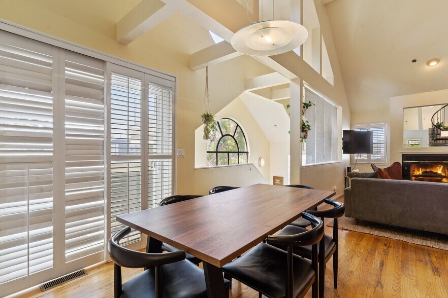 Dining room - 34 Silva Ave