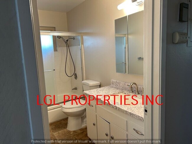 Building Photo - MontTrust2623