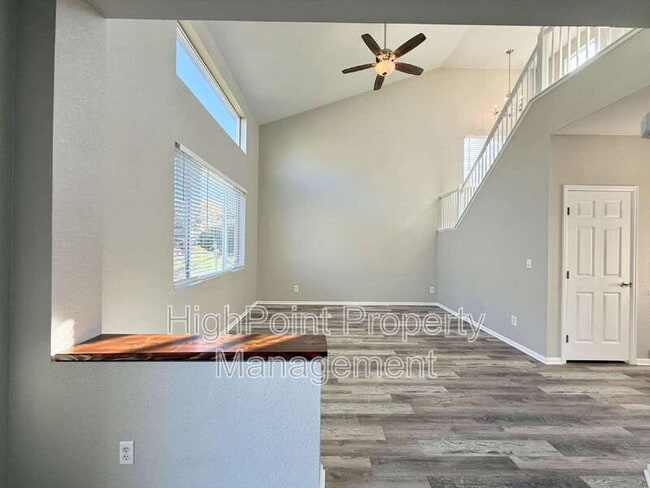 Building Photo - 14837 E 118th Ave