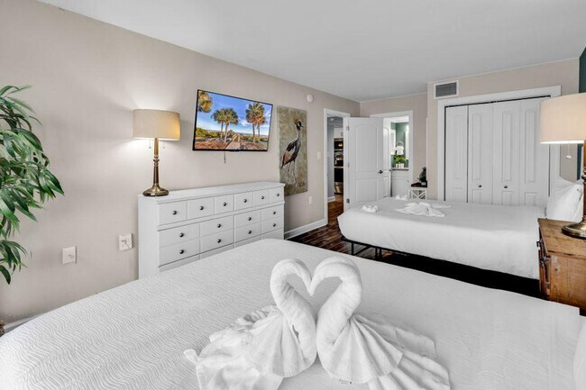 Building Photo - 2001 S Ocean Blvd