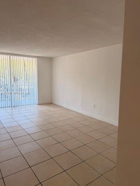 Building Photo - 498 NW 165th St