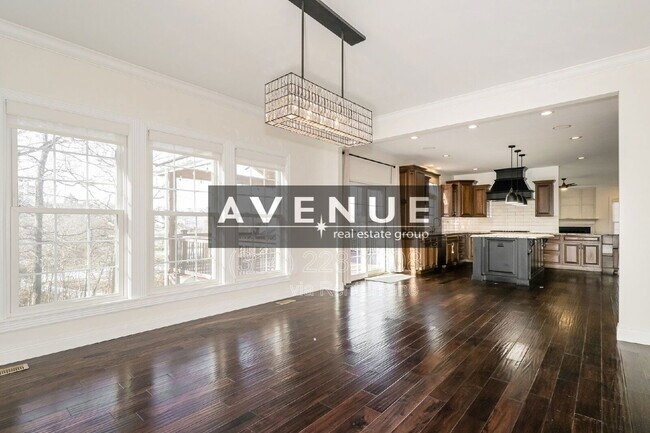 Building Photo - 17711 Westhampton Woods Dr