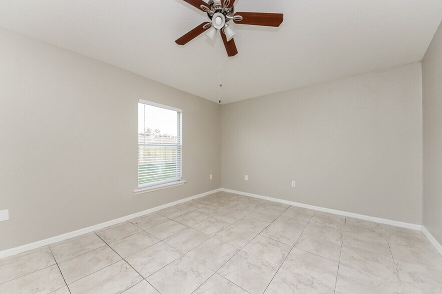 Building Photo - 387 Cocoa Ct