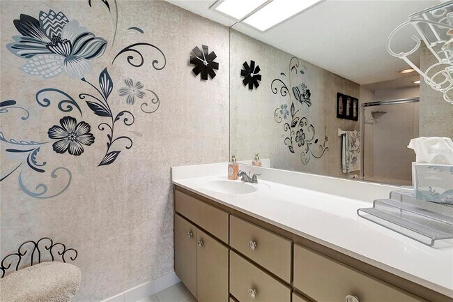 Building Photo - 500 Treasure Island Causeway