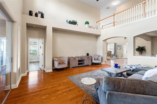 Building Photo - 2330 Nesslewood Dr