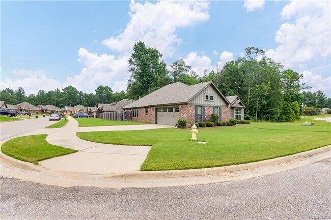 Building Photo - 9625 Gunnison Dr