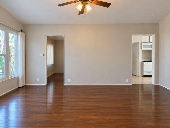 Interior Photo - Florida Street