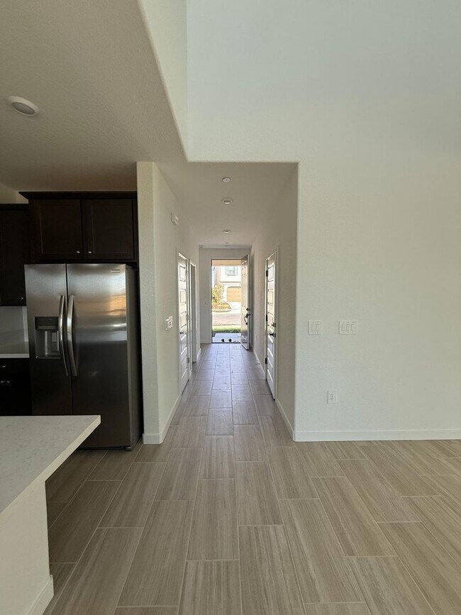 Building Photo - 171 Dock Cir