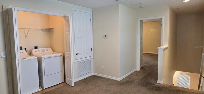 Building Photo - 13479 Applerose Ln