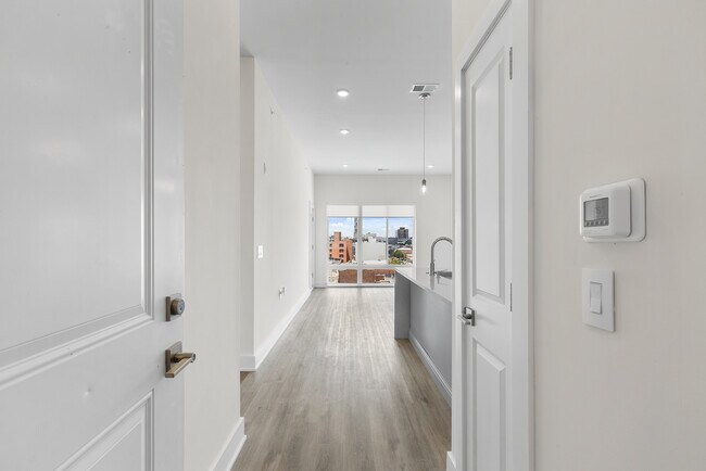 Building Photo - 1148 N 2nd St