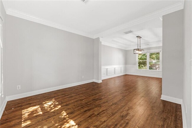 Building Photo - 969 Light House Way