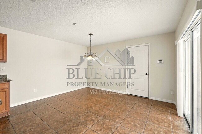 Building Photo - 13800 Golden Russet Dr