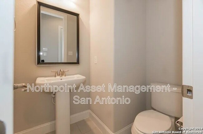 Building Photo - 13706 Meadowick Dr