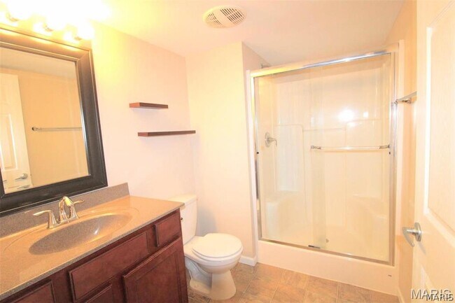 Building Photo - 1124 Welsh Dr