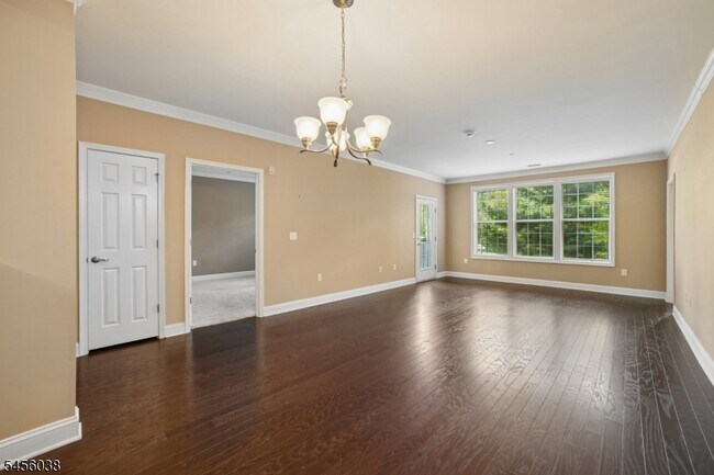 Building Photo - 4108 Hoover Ln