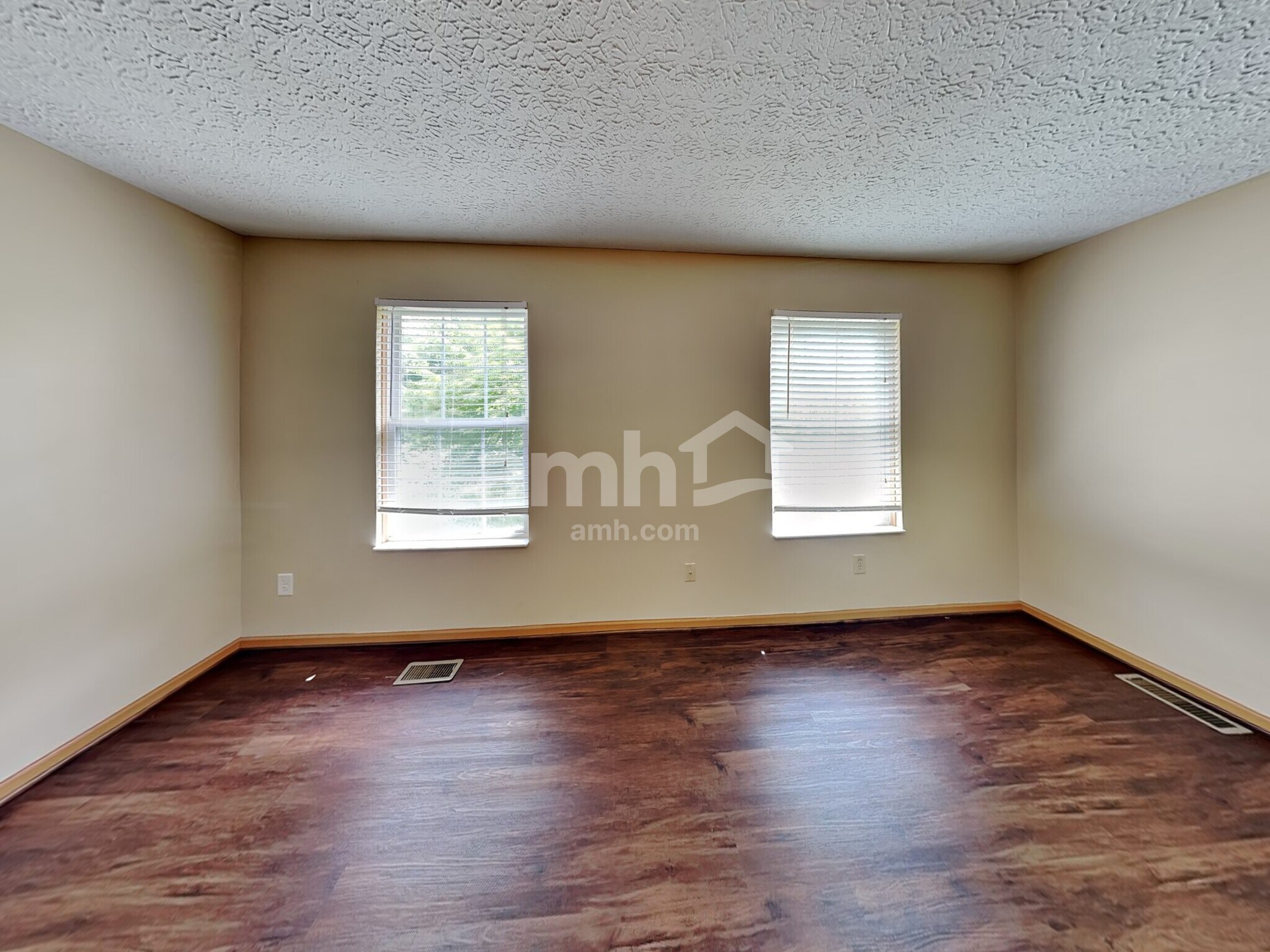 Building Photo - 7908 Windrift Pl