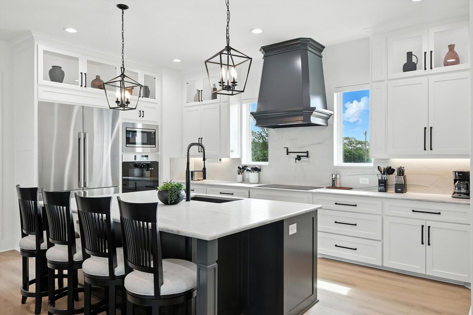 Building Photo - 123 Heavens Rdg