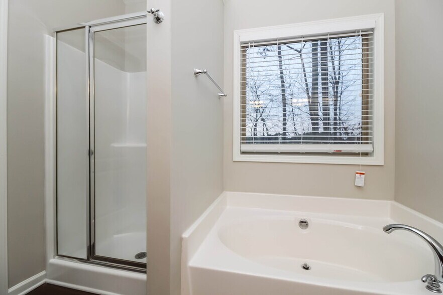 Building Photo - 226 Ascott Ln