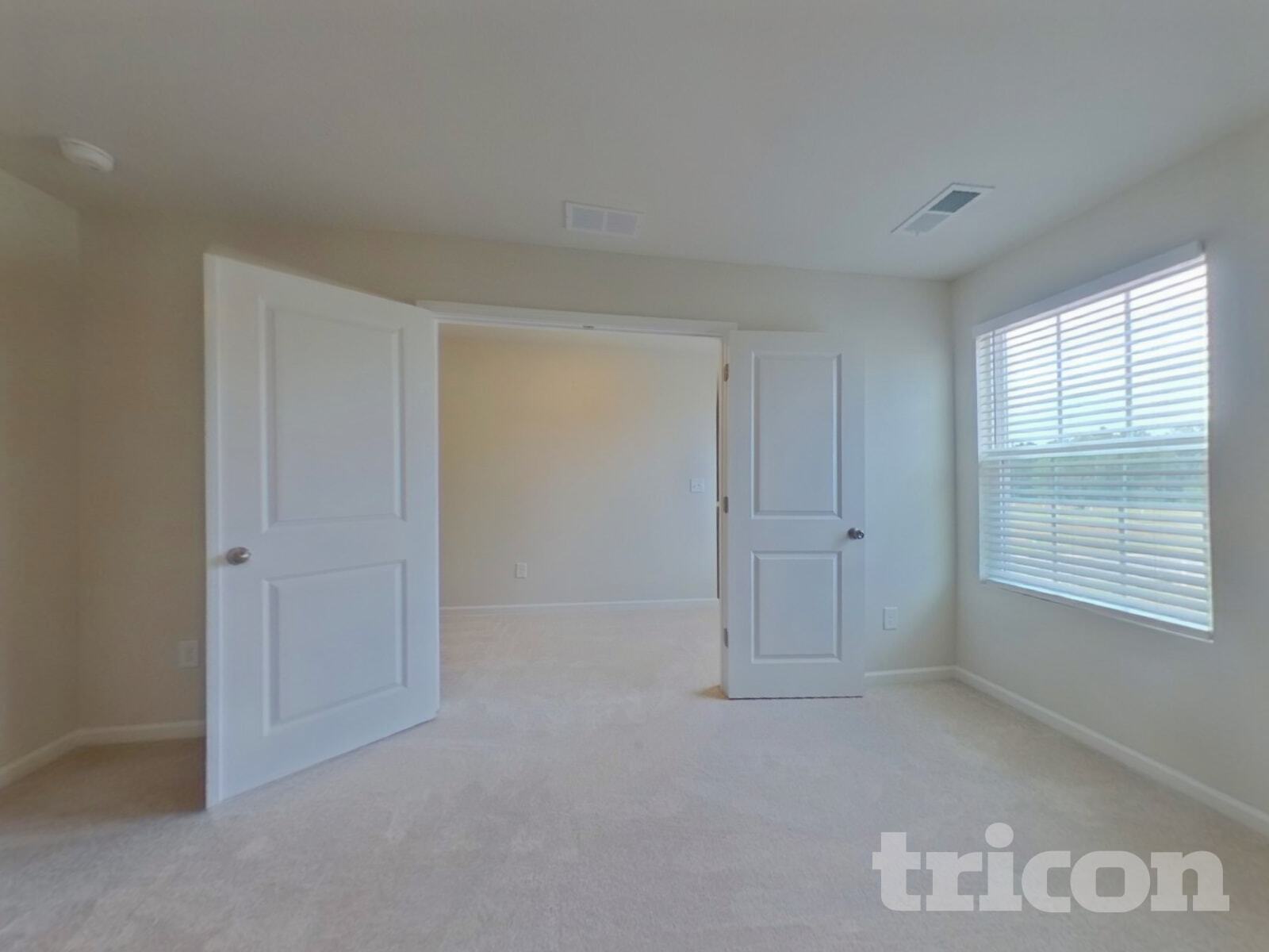 Building Photo - 1438 Cattleman Acrs Dr